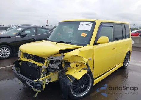 2005 Scion Xb from USA, damaged, VIN JTLKT334854014300